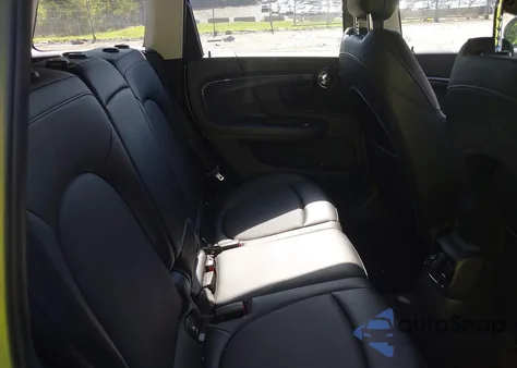 2018 Mini Countryman Cooper S z USA, uszkodzony, nr VIN WMZYT5C37J3E59574